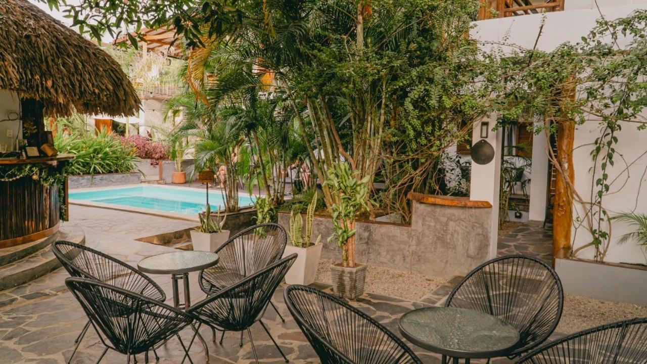 Отель Casa Juntos Паломино Экстерьер фото
