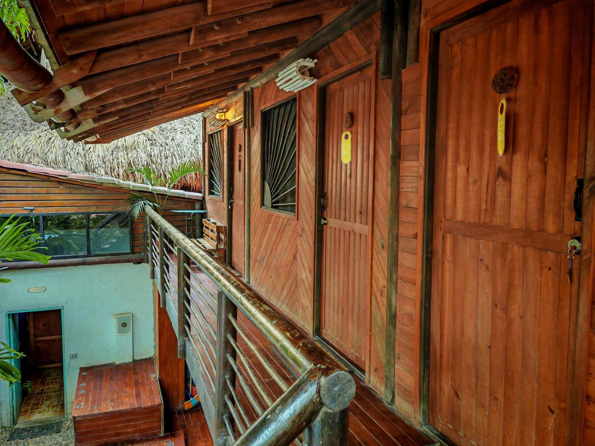 Отель Casa Juntos Паломино Экстерьер фото